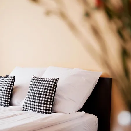 Magic - Garden Holiday home